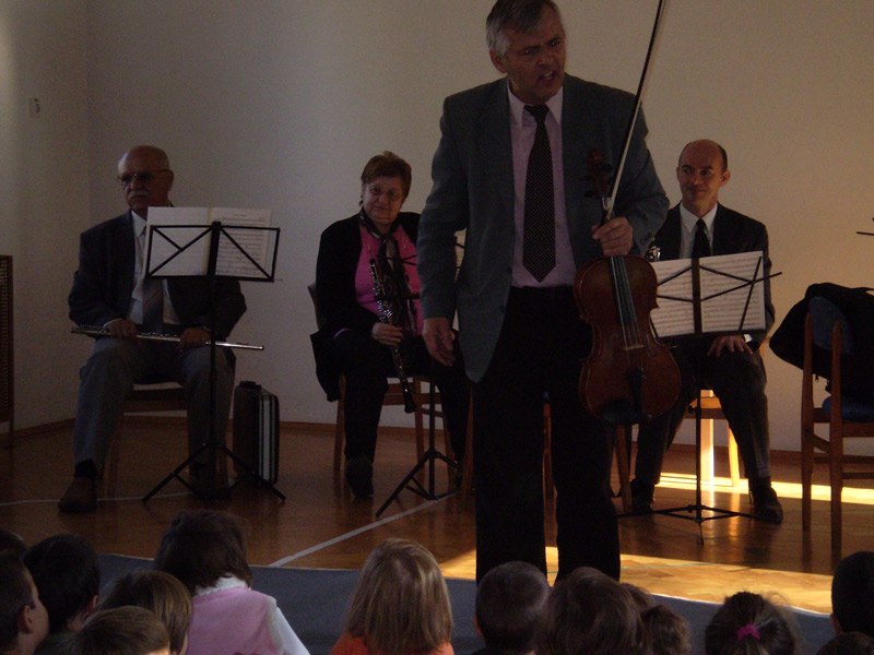 Óvodai hírek - 2008 október Óvodai hírek - 2008 október