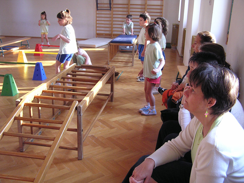 Óvodai hírek - 2009 április Óvodai hírek - 2009 áprilisrcius