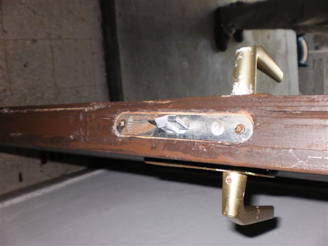 Rongálások a falu területén Rongálások a falu területén