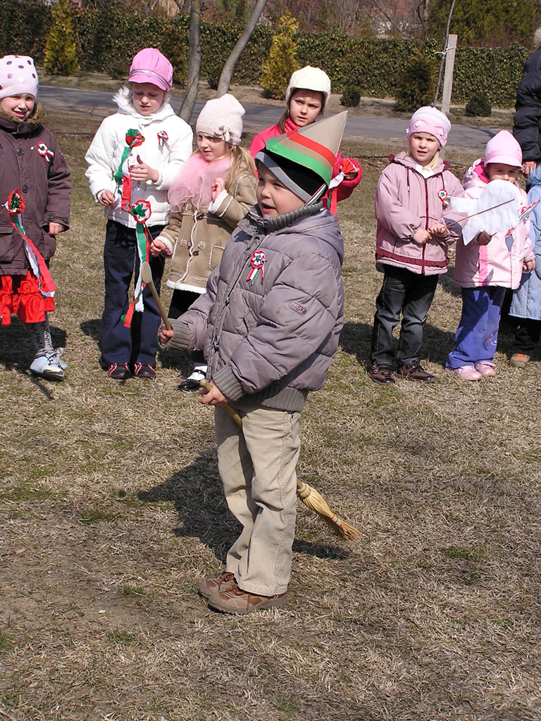 Óvodai hírek - 2012. április