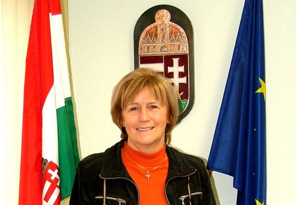 Sajtóközlemény