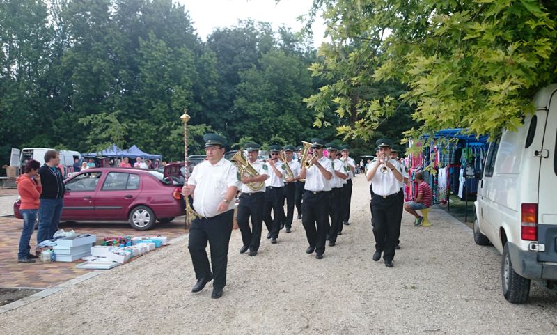 Nemzeti Adó- Vámhivatal (NAV) pénzügyőr fúvószenekara Nemzeti Adó- Vámhivatal (NAV) pénzügyőr fúvószenekara