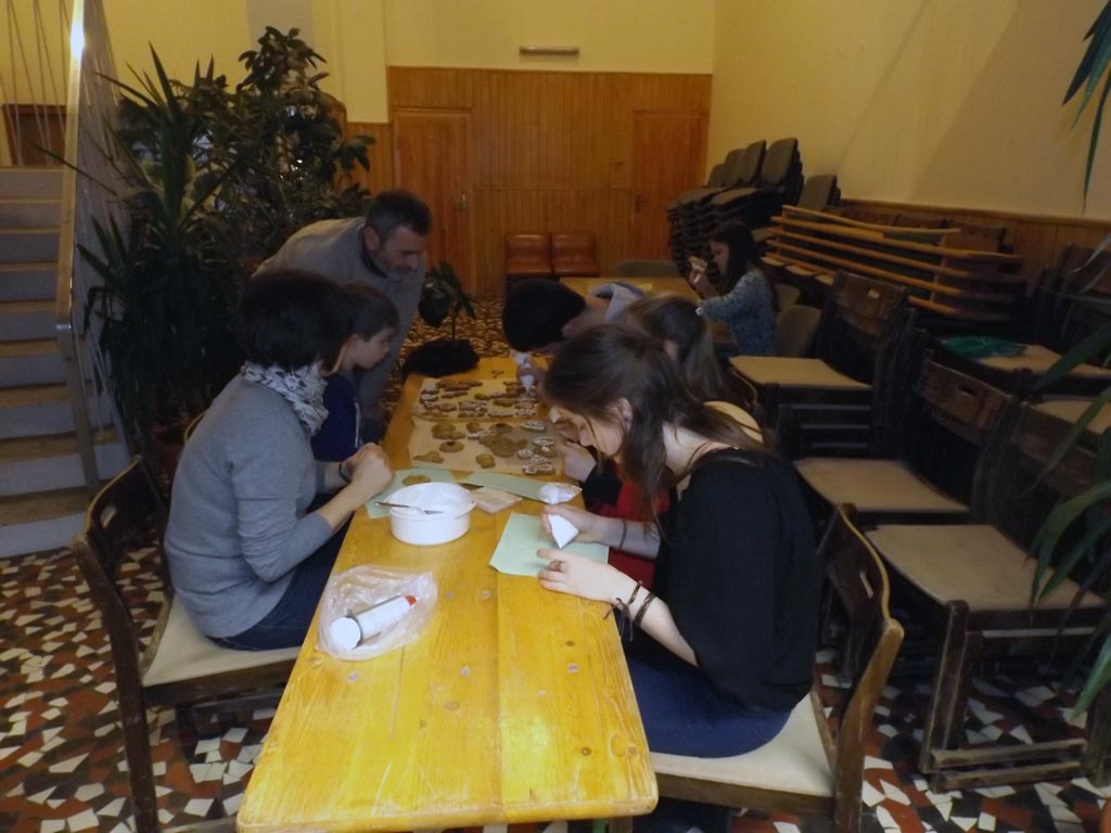 Feldíszítették a falu karácsonyfáját