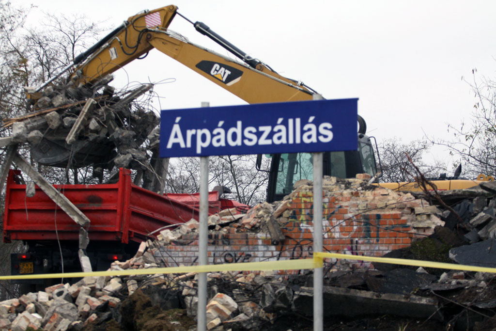 Lebontják az árpádszállási vasúti megállót
